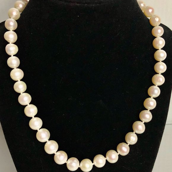 Single strand Freshwater pearl necklace bracelet